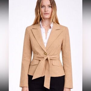 InWear | 8 | Classic Women's Tan Blazer